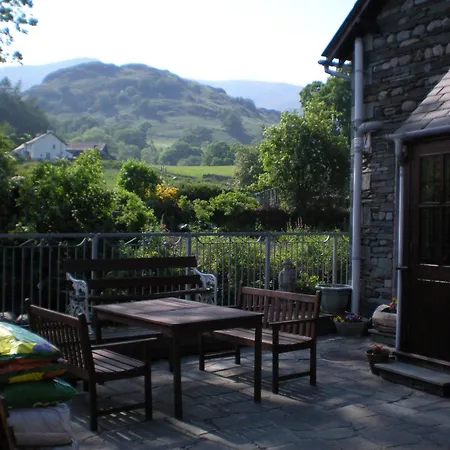 אורחן The Black Bull And קוניסטון